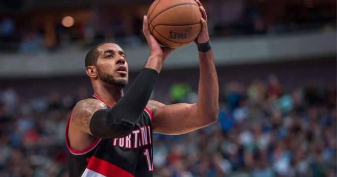 在足球赛场 在足球赛场