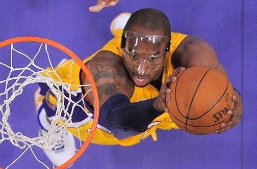 更要看数据 更要看数据