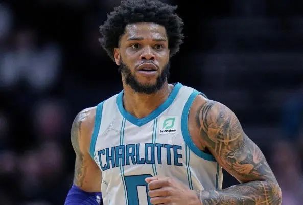 更难逃离的 更难逃离的